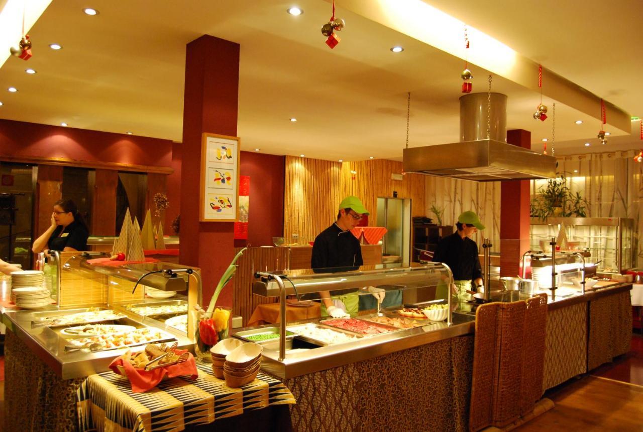 Hotel Bamboo Haupthaus Coldrano Buitenkant foto