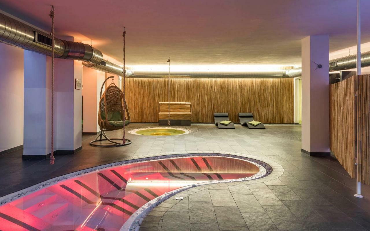 Hotel Bamboo Haupthaus Coldrano Buitenkant foto